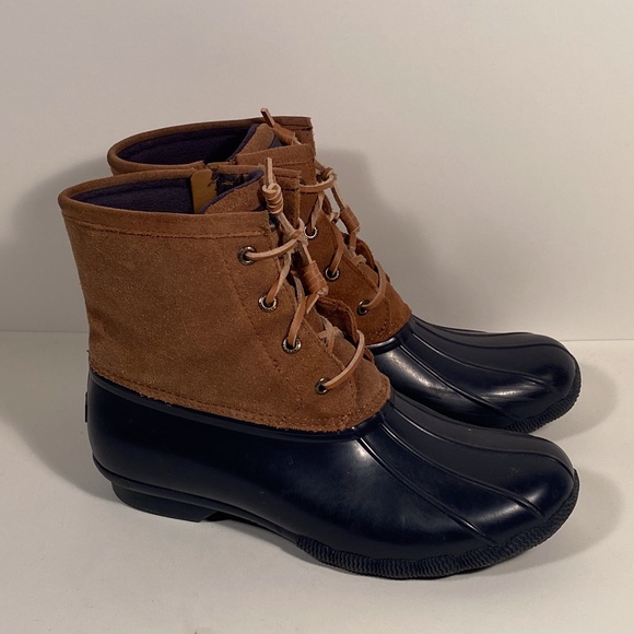 sperry duck boots size 9